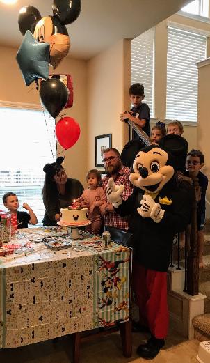 Hire our mascot party character mouse for your birthday party in Tomball or Houston