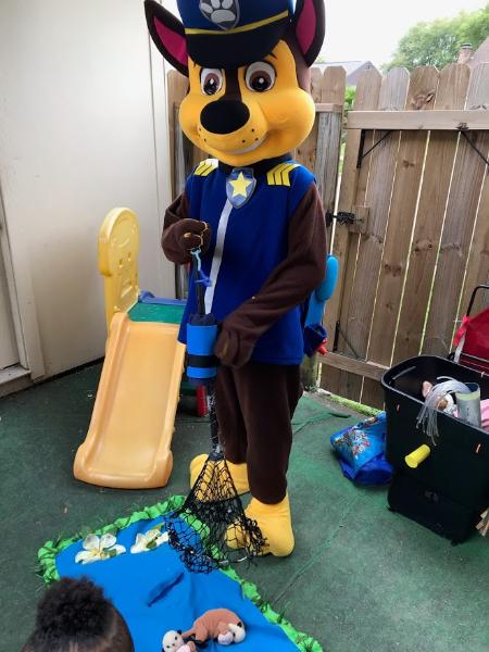 Hire a costumed character mascot for great theme games at your Houston birthday party.